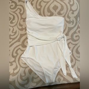 White one shoulder one piece swimsuit M